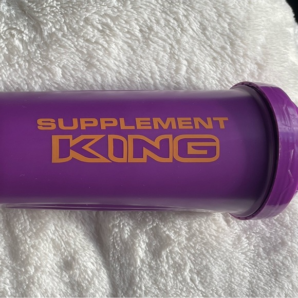 NEW PROTEIN SHAKER CUP - Picture 2 of 3